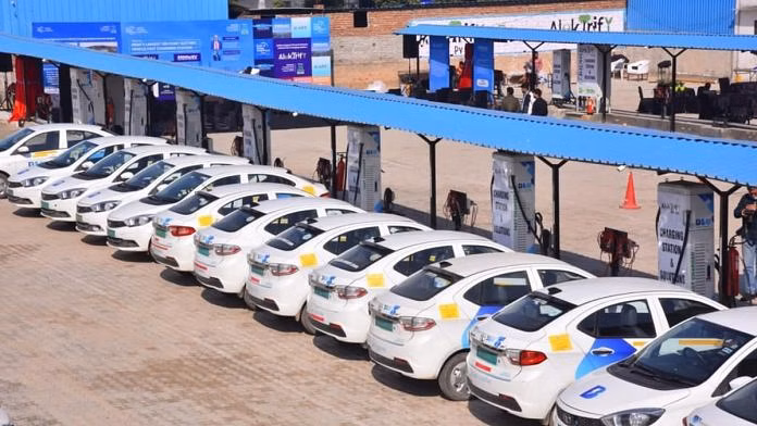 EVCHARGING-696x392